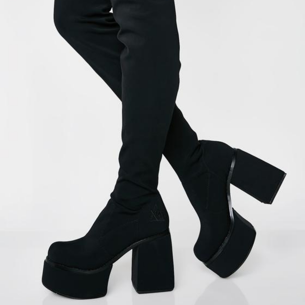 ISO yru vida thigh high boots